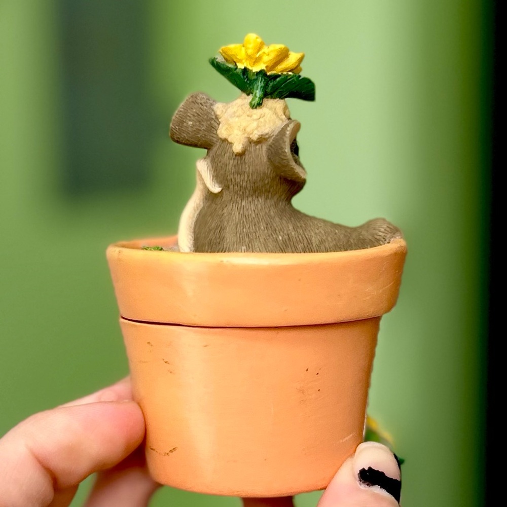 Vintage Mouse In Sunflower Flower Pot Collectible Trinket Box Figurine Decor - Picture 10 of 12